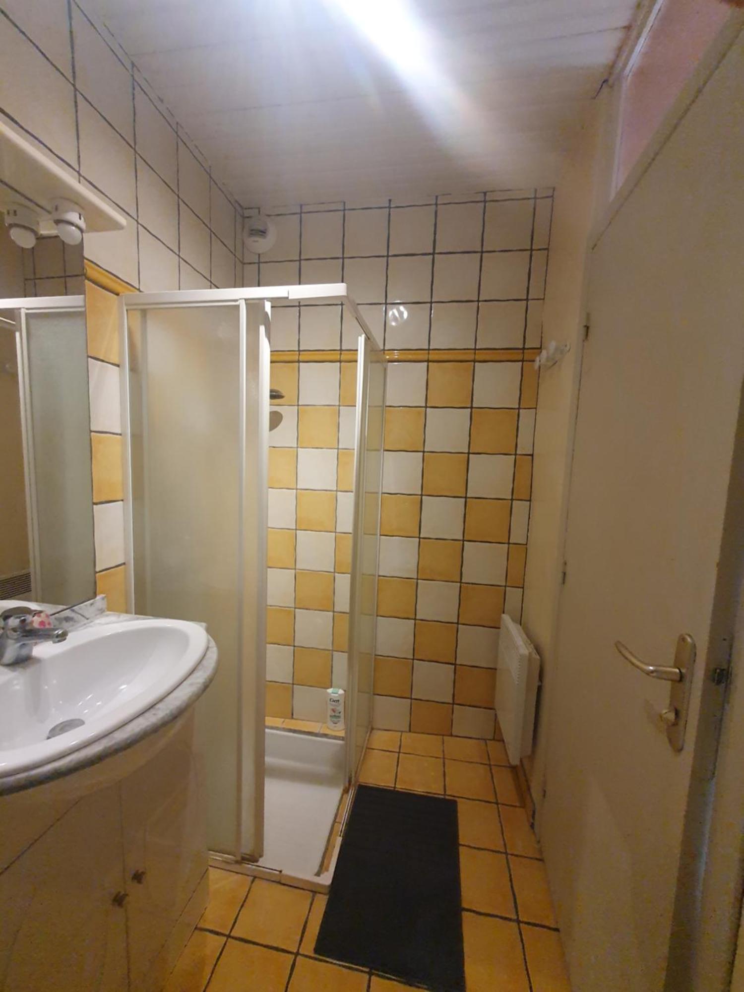 Appartement Meuble Centre Ville Nyons Zewnętrze zdjęcie